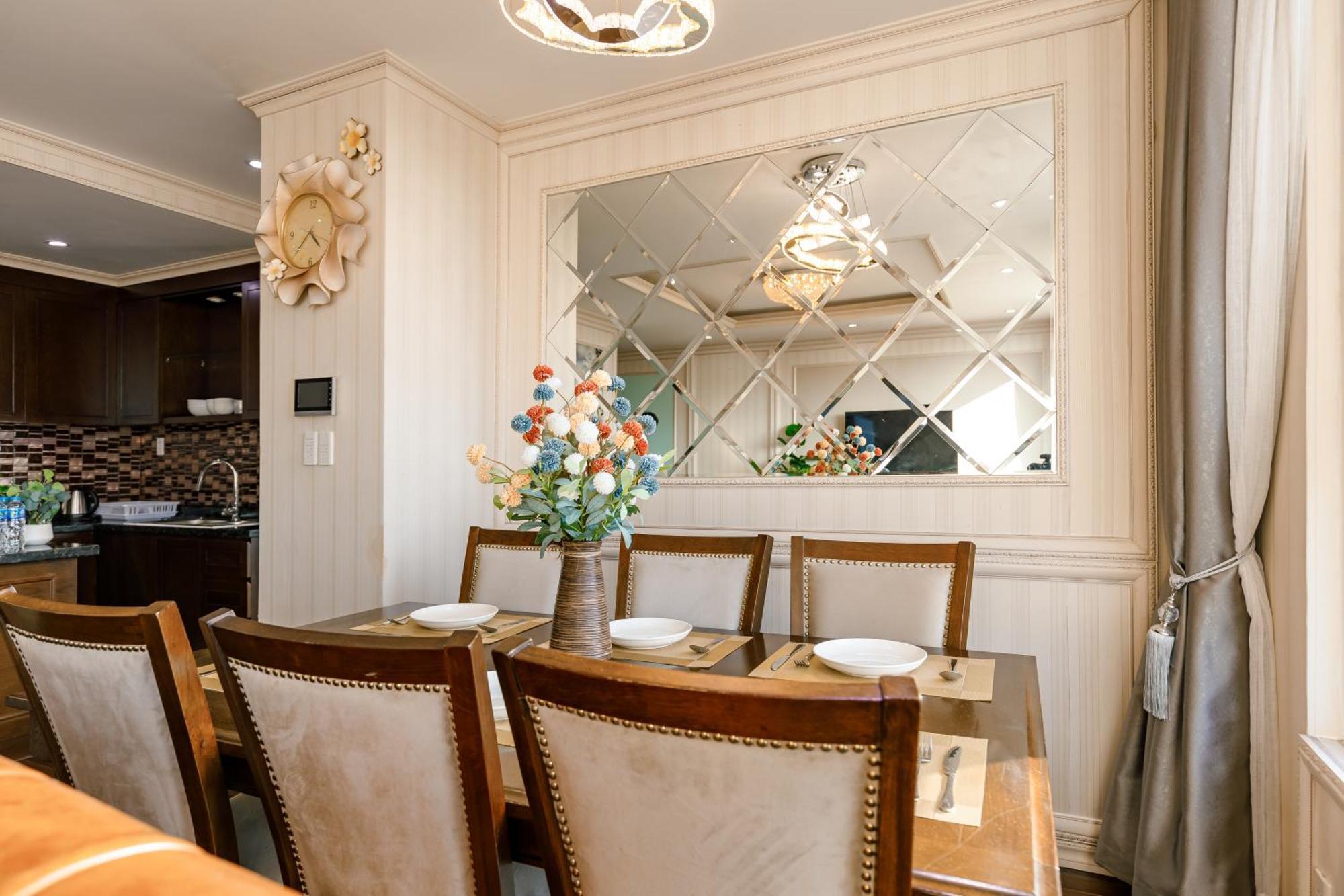 Salute De Leman - Luxury Distrist 3 * TP. Hồ Chí Minh