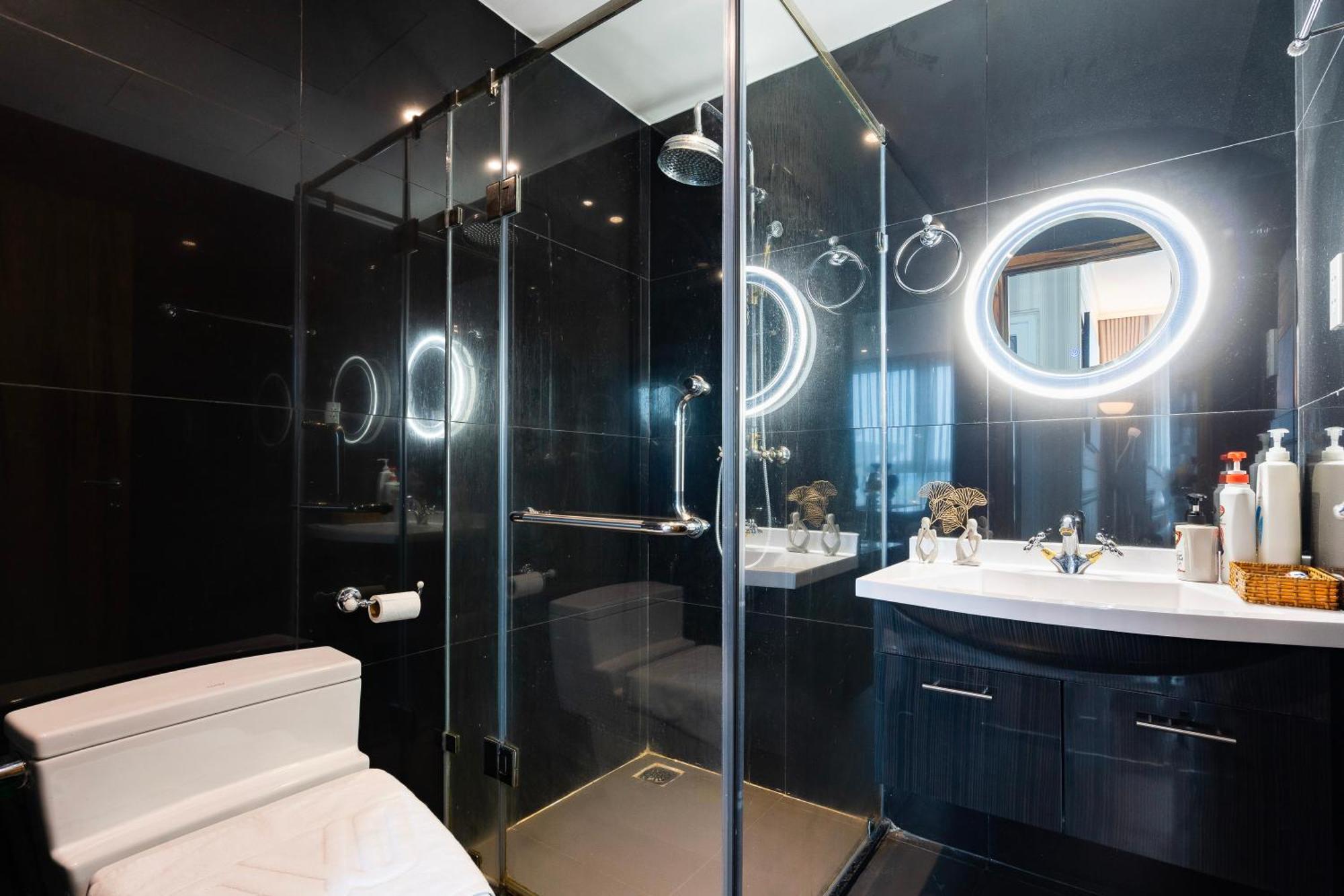 Salute De Leman - Luxury Distrist 3 Căn hộ
