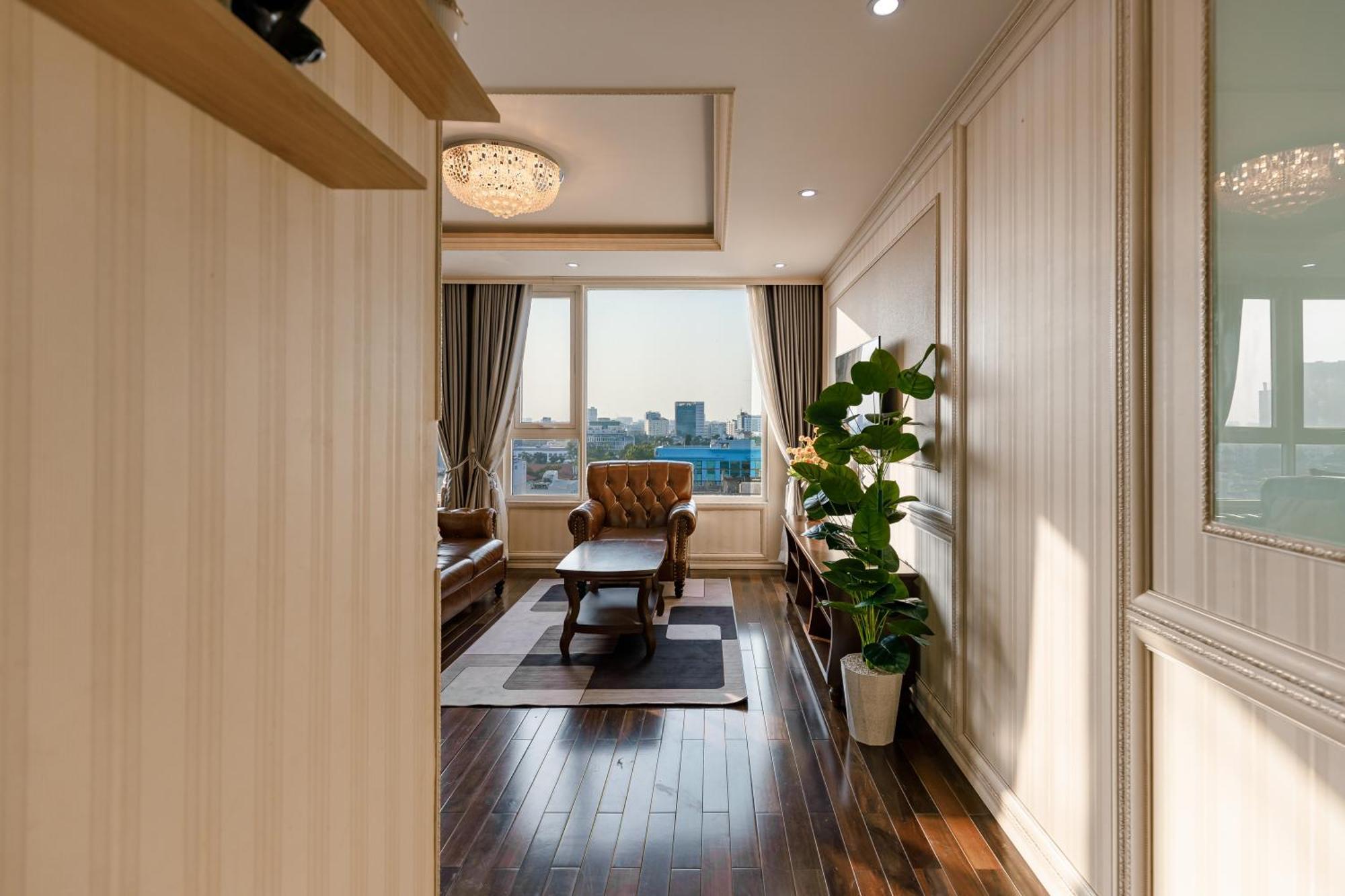 Căn hộ Salute De Leman - Luxury Distrist 3 *