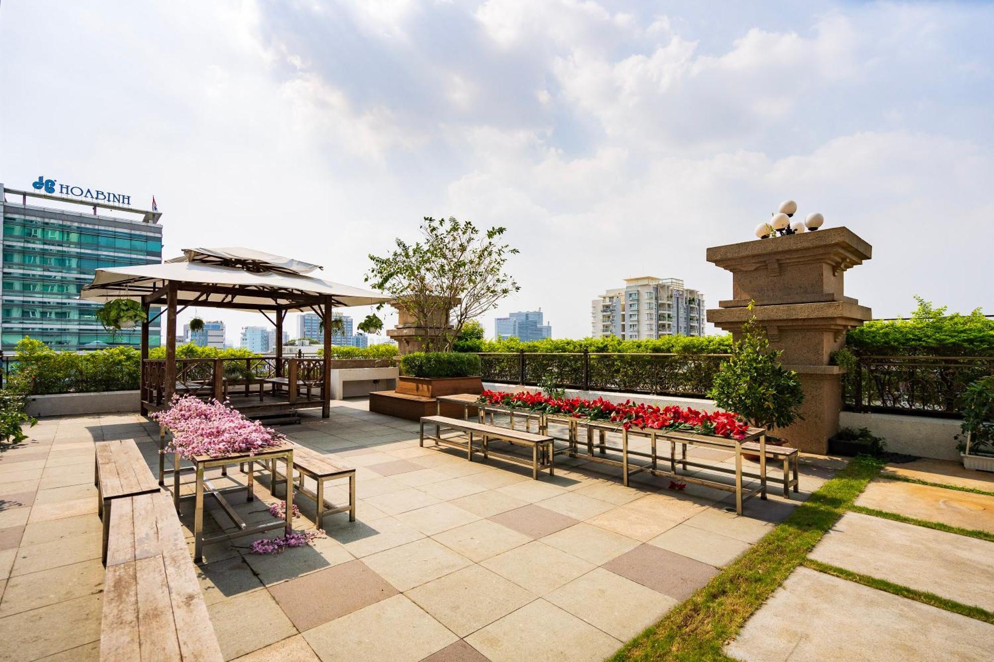 Salute De Leman - Luxury Distrist 3 TP. Hồ Chí Minh